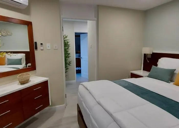 Apartahotel Almond Grove At Castle Ocho Ríos